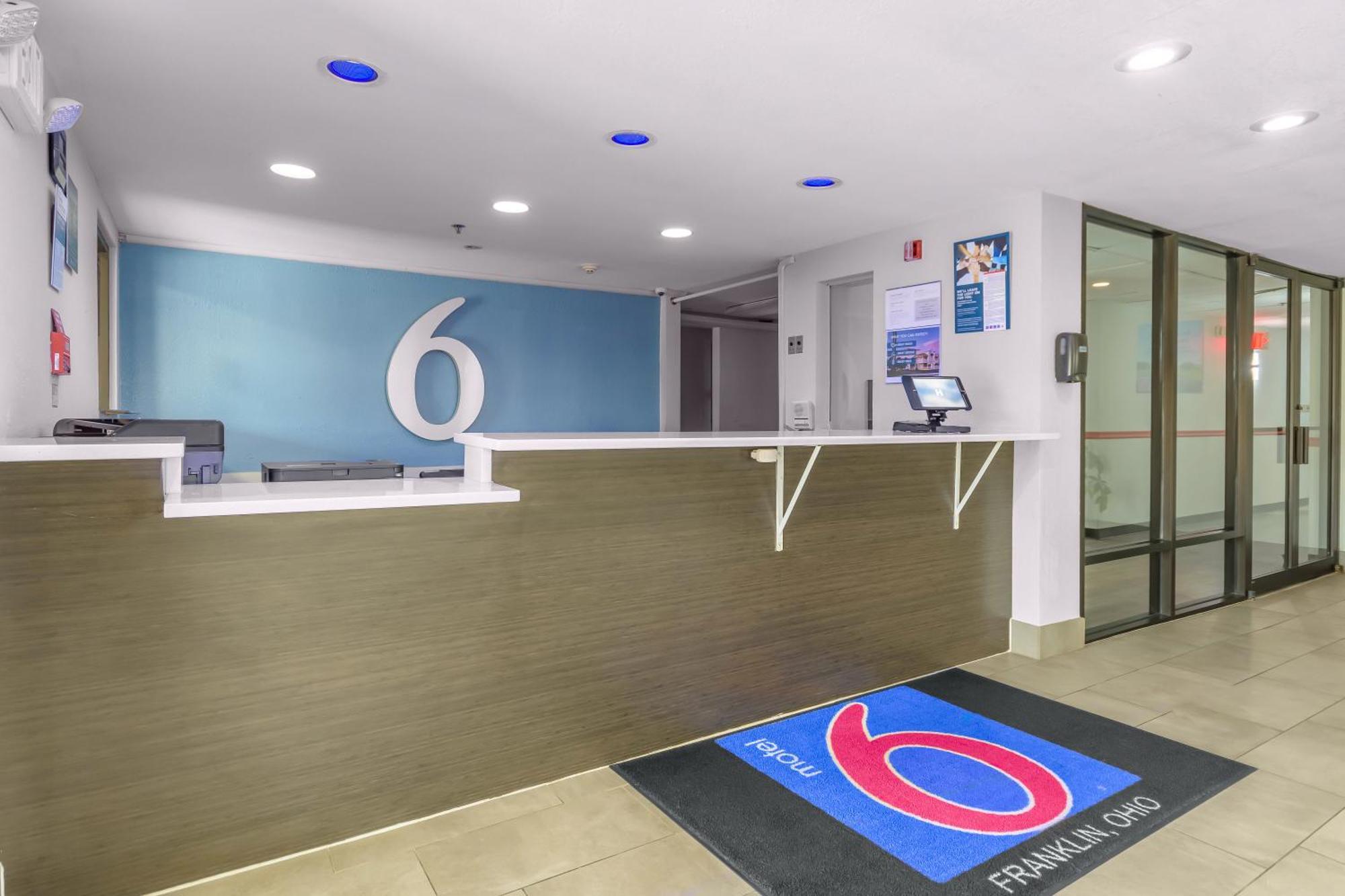 Motel 6 - Franklin, Oh エクステリア 写真